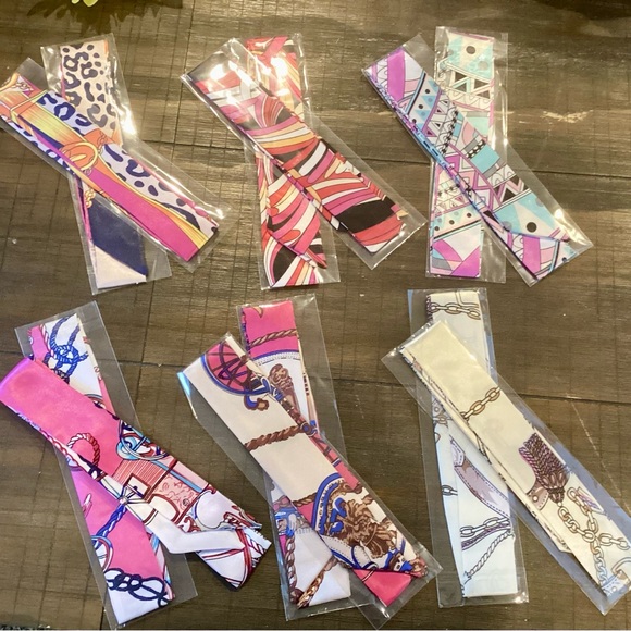 🍒Set of 2 Twilly Scarves - Picture 9 of 9